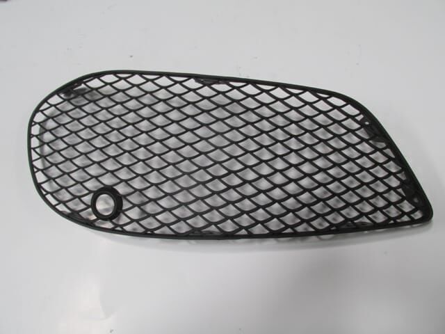 Sis Far Çerçevesi Sol (Amg) Mercedes C Class W205 14-17 Arası
