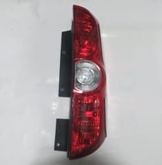 Sağ Stop Lambası Kırmızı-Beyaz (Bagaj Kapağı Yana Açılan) (Mars) (E Marklı) Fiat Doblo 2011-2015 Arası