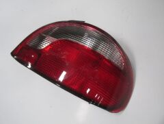 Stop Lambası Sağ Kırmızı-Beyaz Hyundaı Accent 98-00 Arası