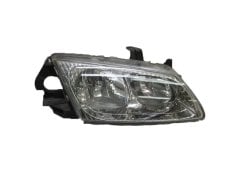 Far Ön Sağ Nissan Almera 2 2000-2002 Arası