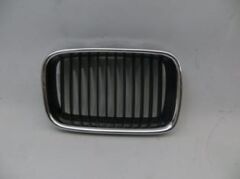 Ön Panjur Sağ Siyah-Nikelaj Çerçevelibmw 3 Serı E36 Sd-Coupe 91-94 Arası