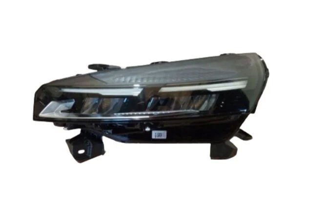 Clıo V 24- Ön Far Sol