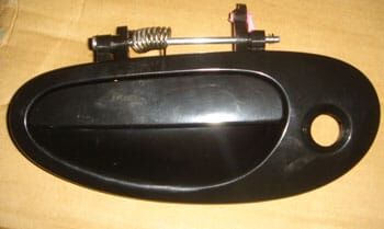 Ön Kapı Dış Açma Kolu Sağ (Boyanır Tip Siyah) (Hushan) Chrysler Neon 00-02 Arası