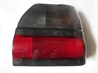 Stop Lambası Sağ (Sedan) Füme-Kırmızı (Duysuz) Renault R19 Europa 92-01 Arası