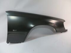 Sağ Ön Çamurluk Delikli Mercedes E Class W124 1985-1995 Arası