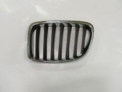 Ön Panjur Sol Nikelajlı- İç Petekleri Siyah Bmw X1 E84 13-15 Arası
